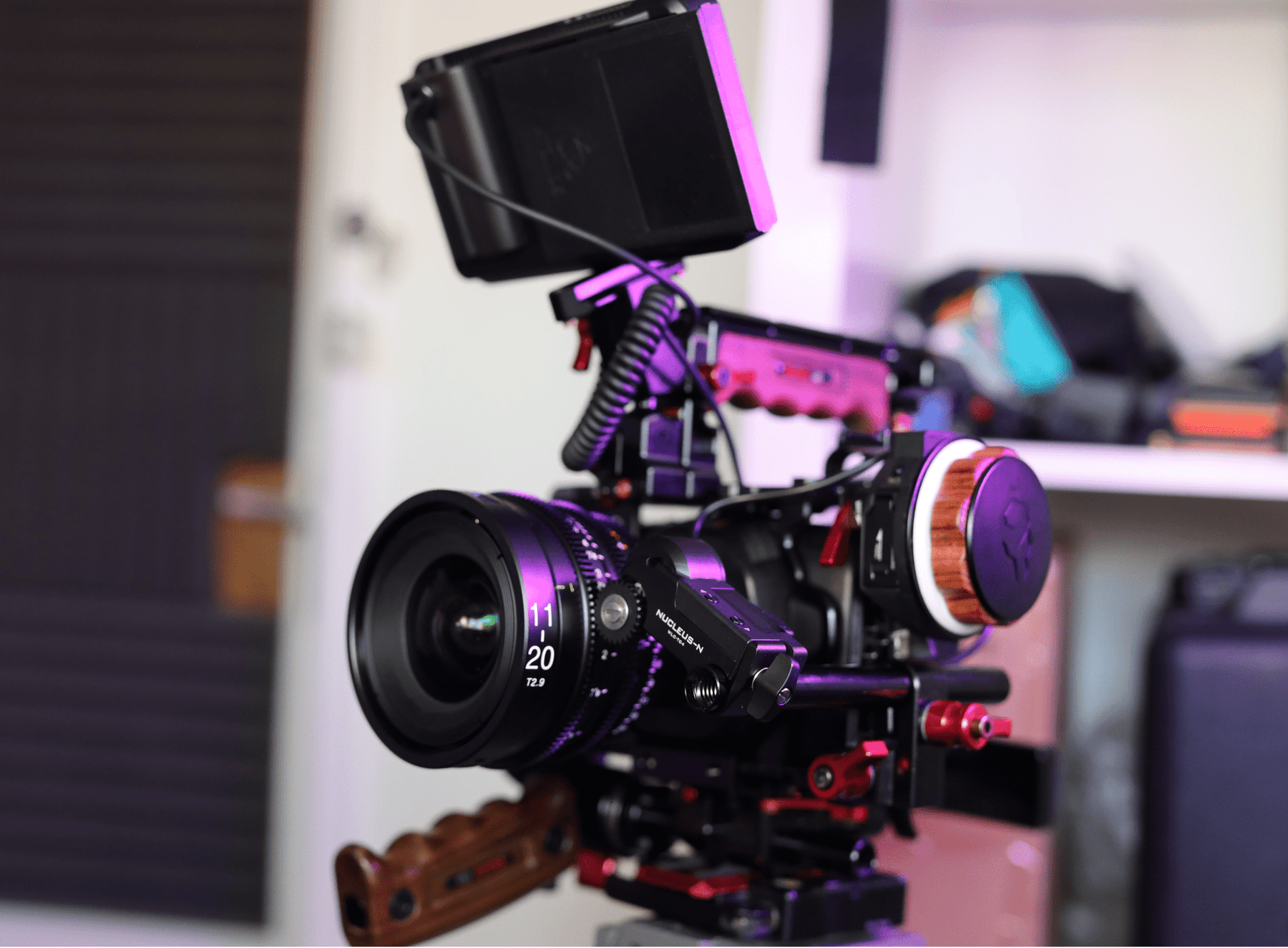 The Zacuto Marauder Mini Review - Is this the best compact camera stabilizer small DSLR or Mirrorless cameras? - Zacuto